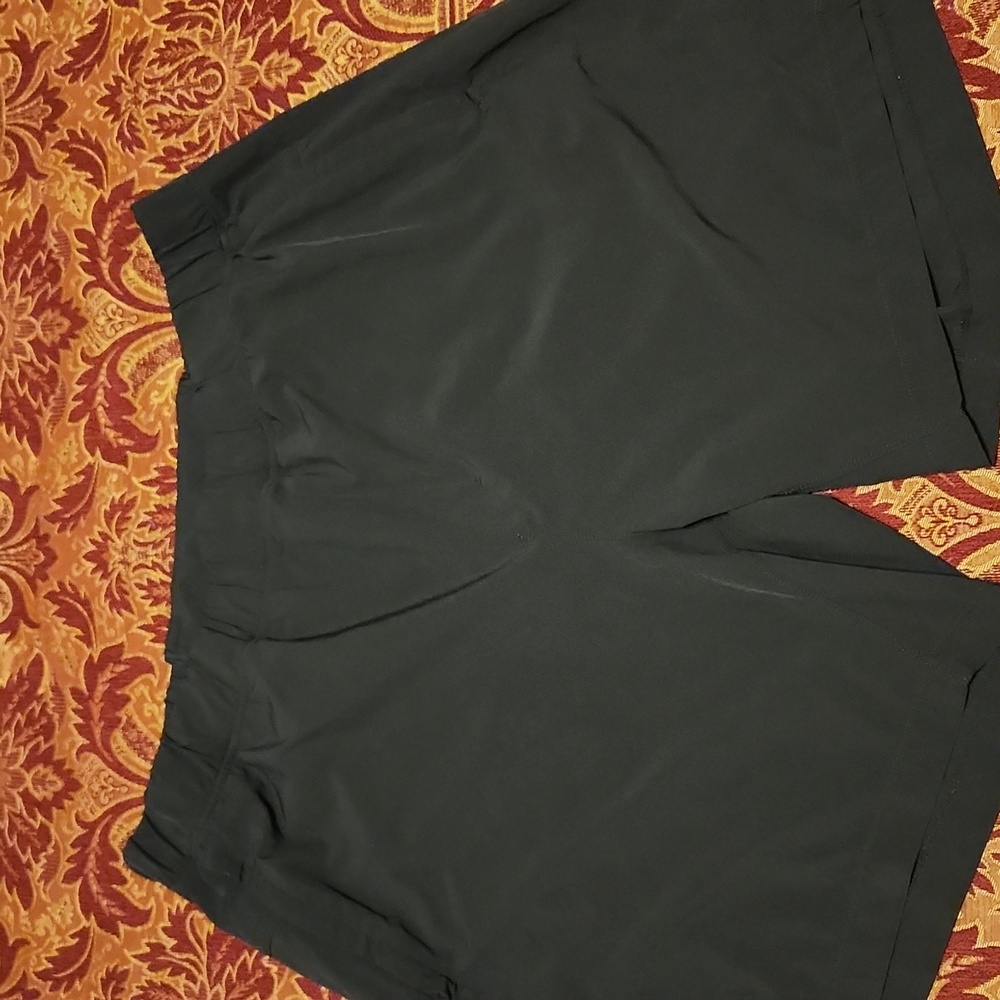 90 Degree by Reflex black men's shorts, XXL, like new